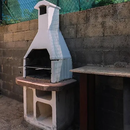 度假居 Bella Y Calida Cerca De By 比戈