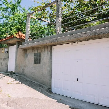 度假居 Bella Y Calida Cerca De By *