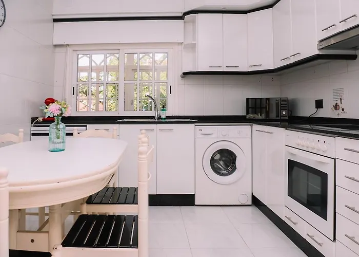 Bella Y Calida Cerca De By Vigo